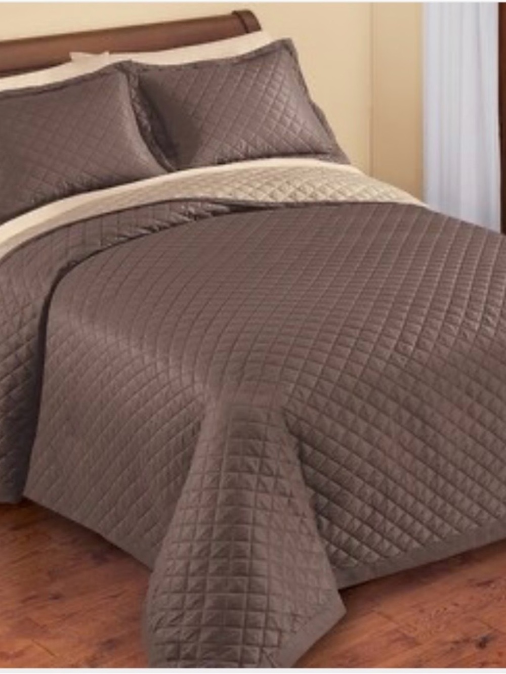 Elegant Brown and Cream Quilted King Size reversible bedspread and pillow shams